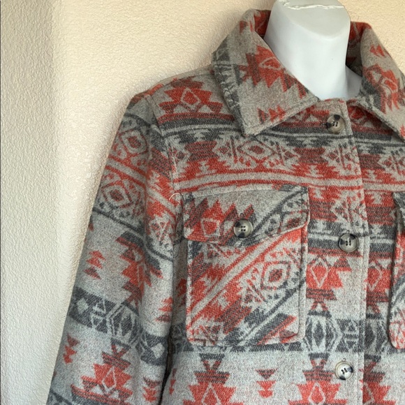 COFFEE SHOP NEW YORK Women's Gray Coat with Orange Aztec Pattern. L - Picture 5 of 14